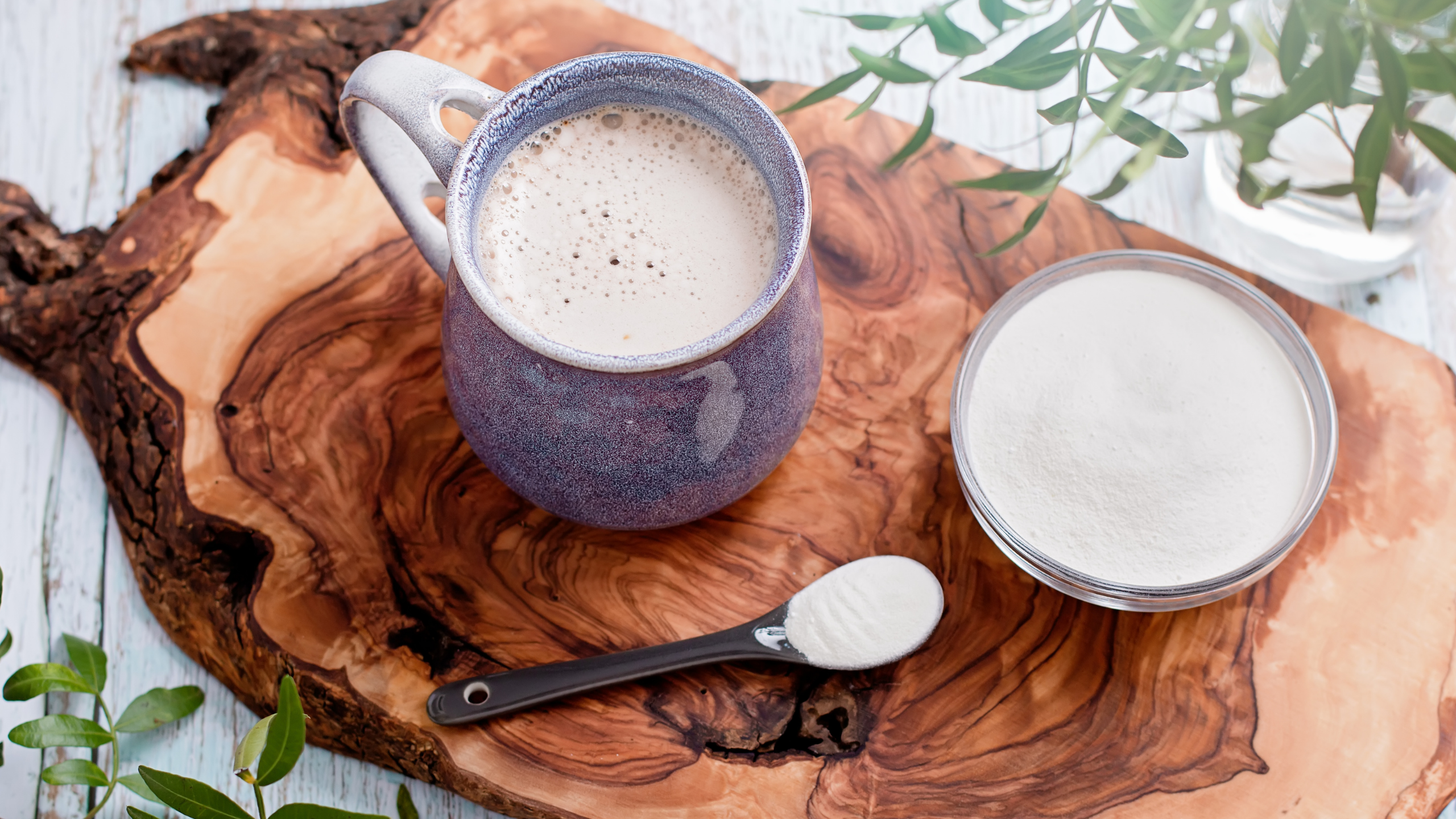 Collagen powder added to coffee
