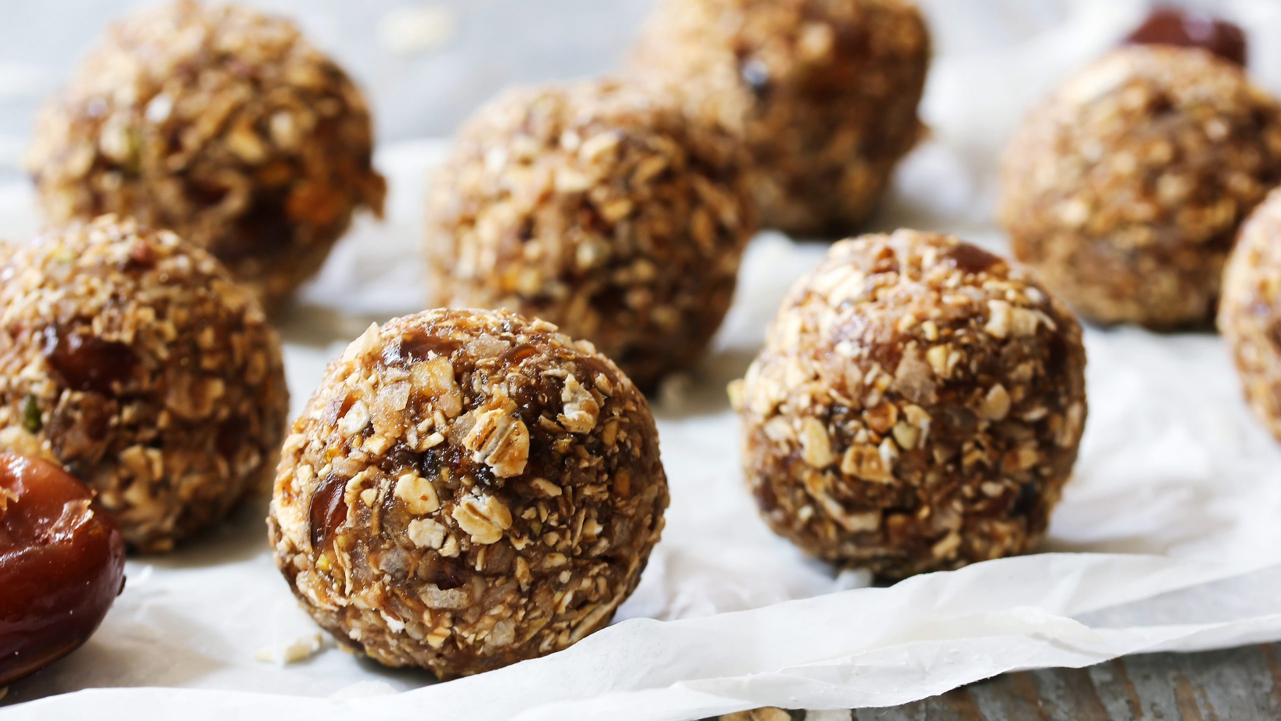 oatmeal energy bites